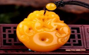 黄玉是黄玉，黄龙玉是黄龙玉，别搞错了！