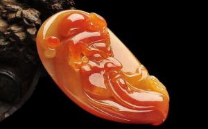黄翡什么颜色最好？在翡翠中又算什么档次？