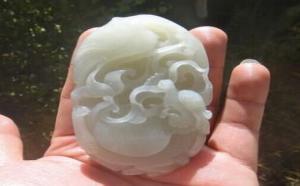 昆仑玉原石种类有哪些？昆仑玉原石种类简介