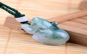 翡翠十二生肖的寓意是什么？翡翠十二生肖的佩戴禁忌大全（一）