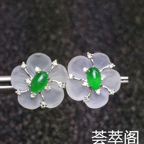 欧洲今年⑩分火的白水晶镶嵌款式 天然水晶雕花搭配a