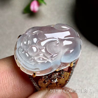无色高冰种翡翠貔貅戒指