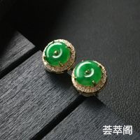 糯冰种翠色平安翡翠耳钉 镶黄18k金钻石