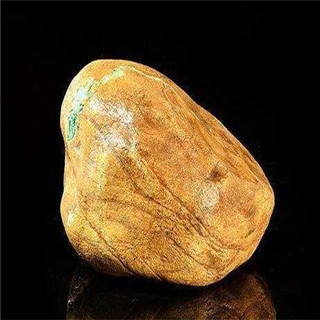 黄沙皮翡翠原石鉴别