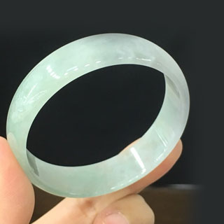 翡翠中的棉絮是什么