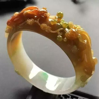 翡翠手镯鉴定需要多少钱一个