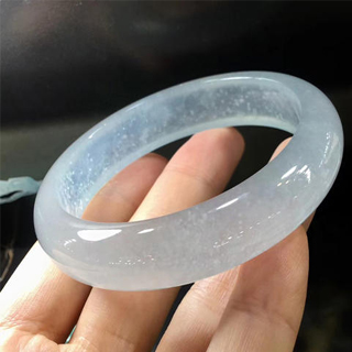 缅甸翡翠冰种价格是多少
