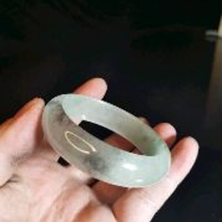 57圈口翡翠手镯适合多少手围佩戴