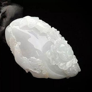 翡翠摆件值多少钱