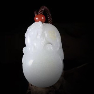 金丝白玉和和田白玉的区别