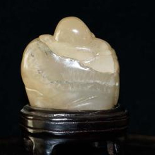 寿山石用小刀划的动吗