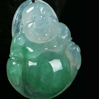 翡翠怎样用强光电筒看真假