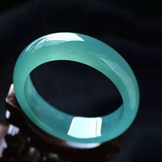 蓝水翡翠怎么介绍