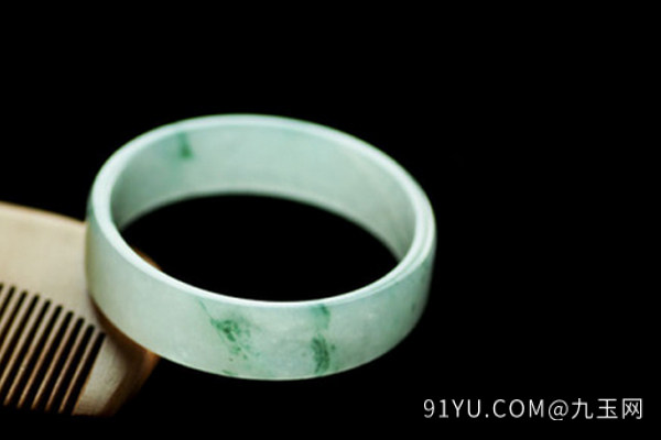 北方工镯2.jpg?x-oss-process=image/auto-orient,1/quality,q_90/watermark,image_dXBsb2Fkcy93YXRlcl9tYXJrL2ppdXl1LnBuZz94LW9zcy1wcm9jZXNzPWltYWdlL3Jlc2l6ZSxQXzM1L2JyaWdodCw4NA,x_12,y_18