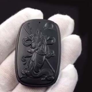 青玉油润度怎么样