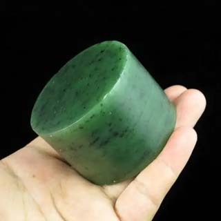 俄罗斯碧玉区分