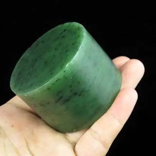 俄罗斯碧玉是什么玉价格