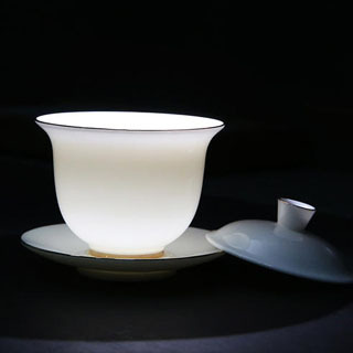 羊脂白玉茶具好用吗