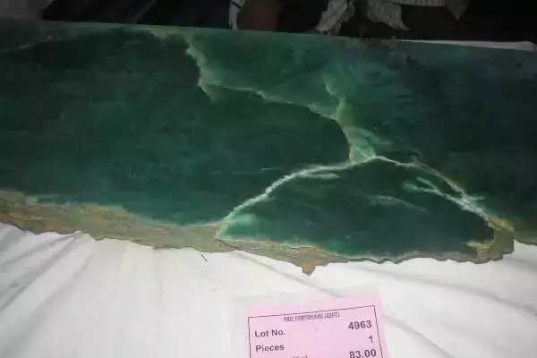 翡翠原石的造假方法有哪些？翡翠原石造假手段
