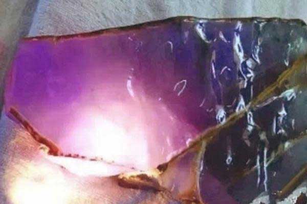 翡翠原石可以用锉刀去皮吗？翡翠原石去皮后的步骤