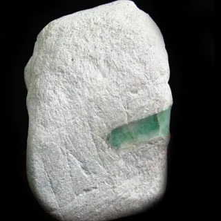 浓阳绿翡翠原石价格
