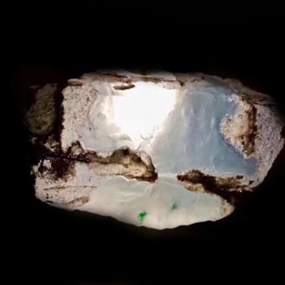 帝王绿翡翠原石哪里买