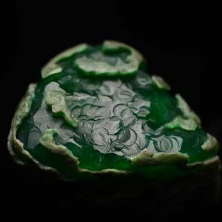 怎样从原石辨别翡翠