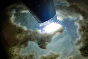 深圳哪里有翡翠原石加工的？翡翠原石怎么加工？