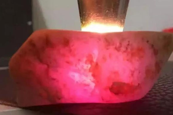 a货翡翠原石价格 a货翡翠原石好吗？