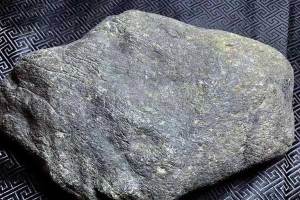 白色翡翠原石属于哪个场口 白色翡翠原石场口详解