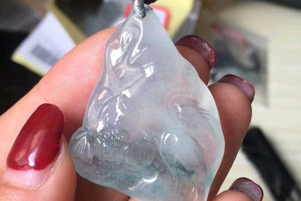 怎么能买到真翡翠原石 翡翠原石如何简单辨别真假