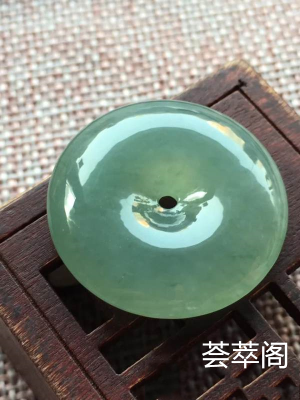 o冰晴底平安扣 尺寸27.1/6.5,冰润 釉洁 起胶 完美，特惠