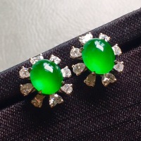 高冰荧光绿蛋面耳钉，裸石尺寸6.4/5.3/4mm
