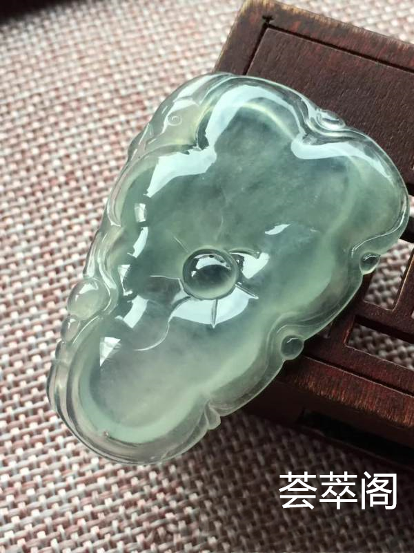 o冰晴底连年有余 尺寸47.1/31.5/5.8,冰透 釉洁 起胶 完美，特惠