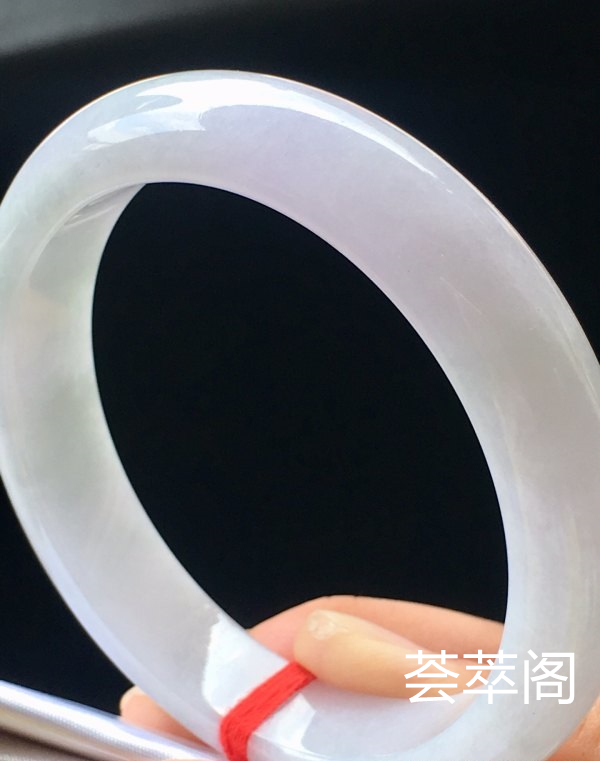 端午特惠冰紫手镯，54/11.6/8.3。完美，种水老，细腻水润，颜色清爽，色泽鲜艳，清新淡雅，性价比高。s