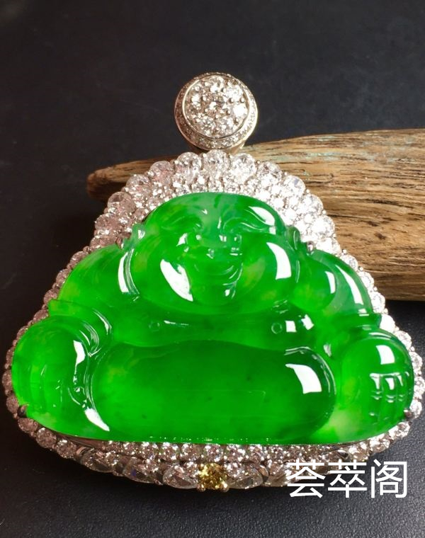 价：【大佛，冰正阳绿】很冰透，‮润水‬细腻，完美，18k金‮华奢‬钻‮镶石‬嵌☕