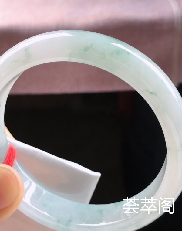 特惠，圈口56.5，正圈手镯，飘兰花，玉质细腻水润，性价比高，完美，尺寸56.5-12.4-7.2mm    