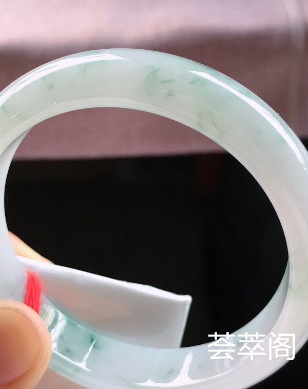 特惠，圈口56.5，正圈手镯，飘兰花，玉质细腻水润，性价比高，完美，尺寸56.5-12.4-7.2mm    