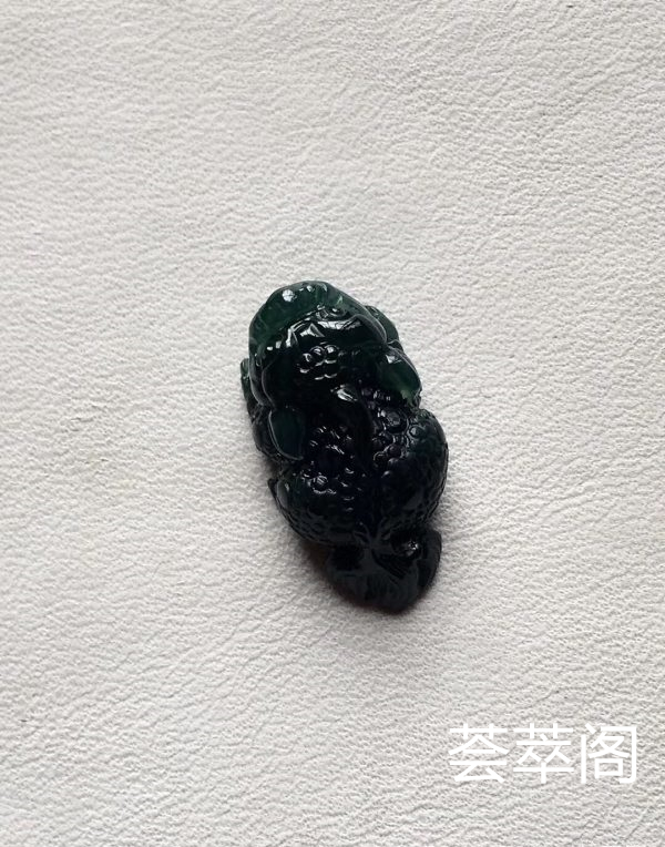 特惠P1-3：【墨翠招财貔貅】新货！  老坑高冰   极品墨翠   黑度极黑   极品帝王绿底色     种老起胶    冰透无比    性价比超高  （翡翠中最神秘的墨翠，低调奢华有内涵）❗❗