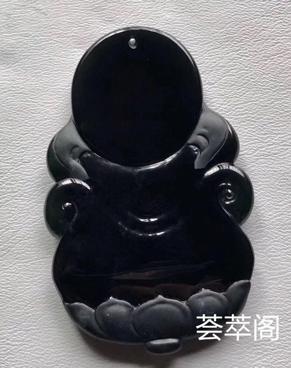 特惠：【墨翠立体观音】新货！  老坑高冰   极品墨翠   黑度极黑    极品帝王绿底色      冰透无比   种老起胶     品质极高   性价比超高 （翡翠中最神秘的墨翠，低调奢华有内涵）❗❗