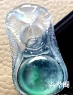 老坑玻璃种飘绿·龙王卫佛，‼️种老极致品相极佳，雕工精细栩栩如生，完美，尺寸47.7*25.4*5.7 价格